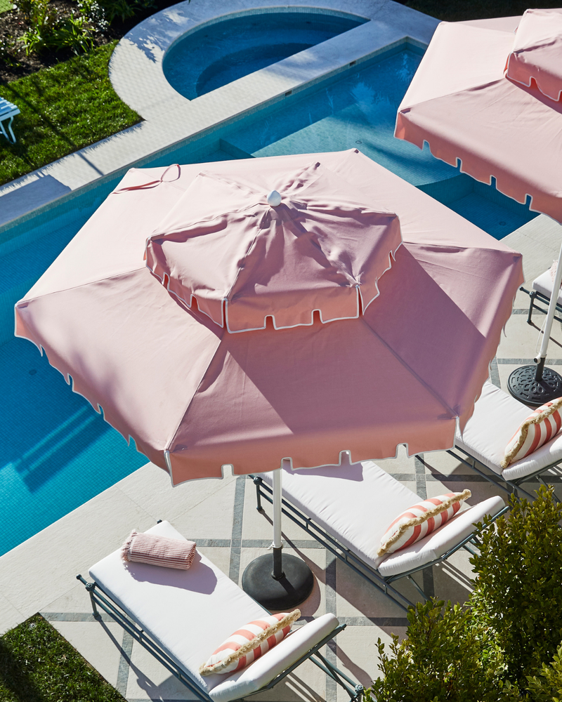 Top Trees for Enhancing Your Poolside Landscape: 5 Resort-Style Picks
